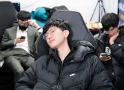 -100T轻取DFM，Meiko极限生还后反打峡谷大战八强赛，点燃全场激情的简单介绍