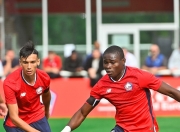 LOL决赛-里尔在主场击败对手，继续保持不败