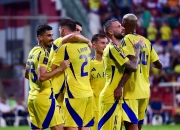 LOL决赛-德国队完胜韩国队，波尔惊艳四座