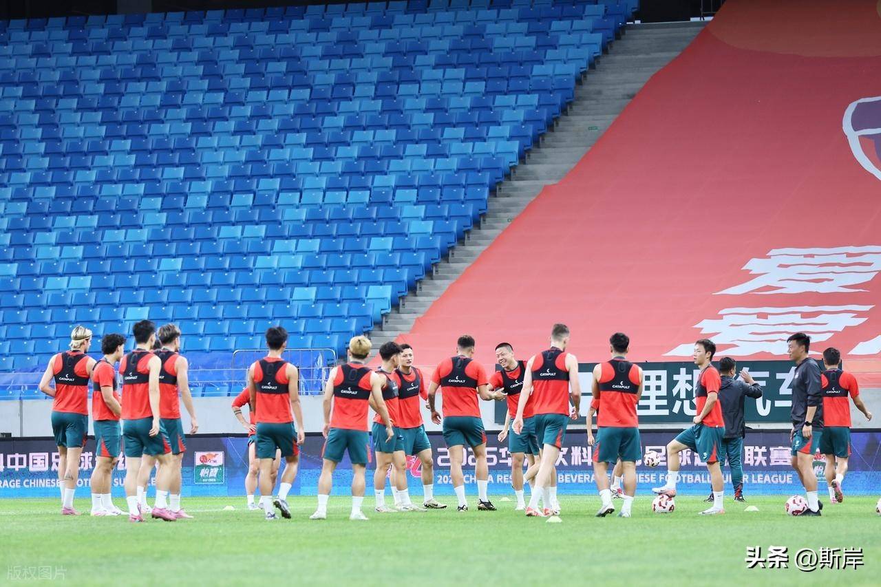 关于武汉客场战平，球队士气不减的信息