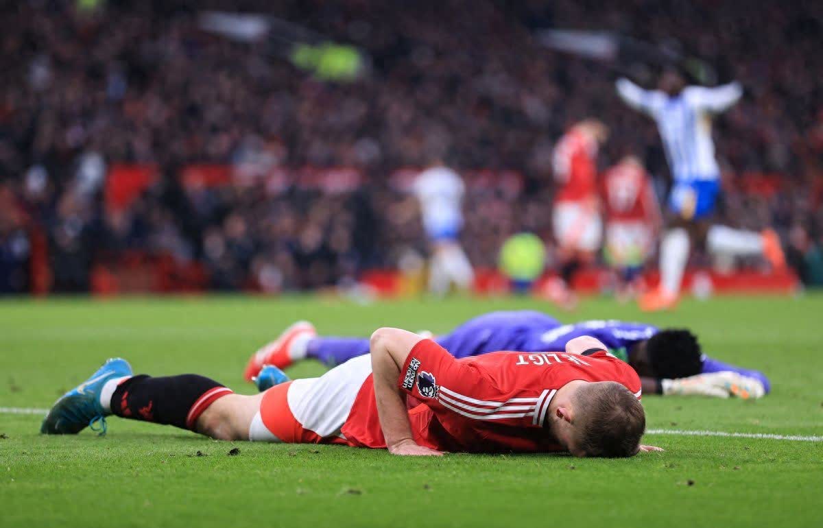 曼联不敌对手，升级席位受到威胁的简单介绍