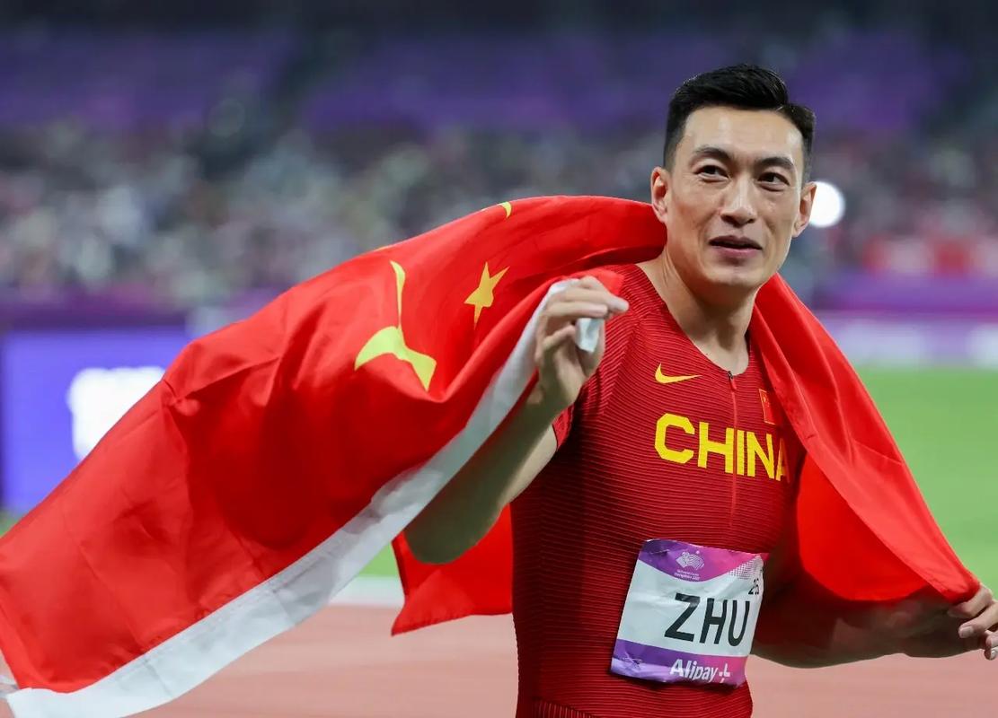 中国田径队斩获两枚金牌，表现强劲