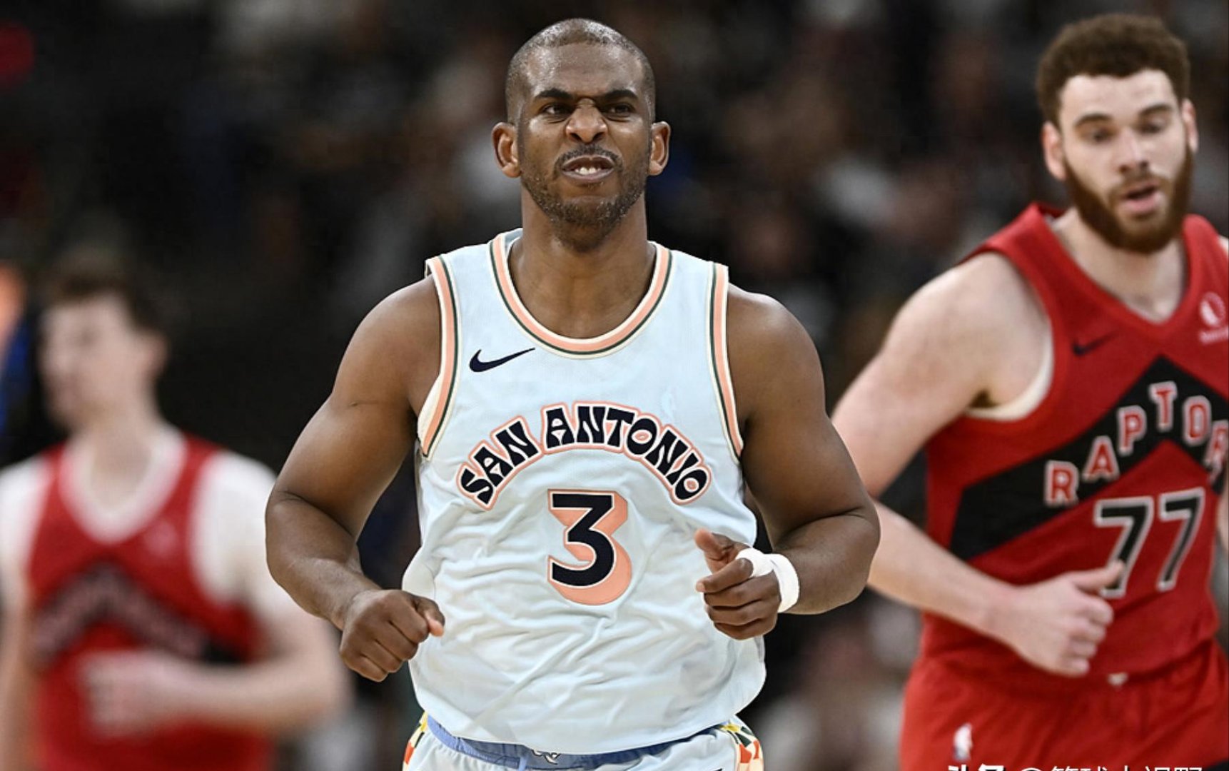 最新动态：马刺主帅突发奇想，让球员轮换上场