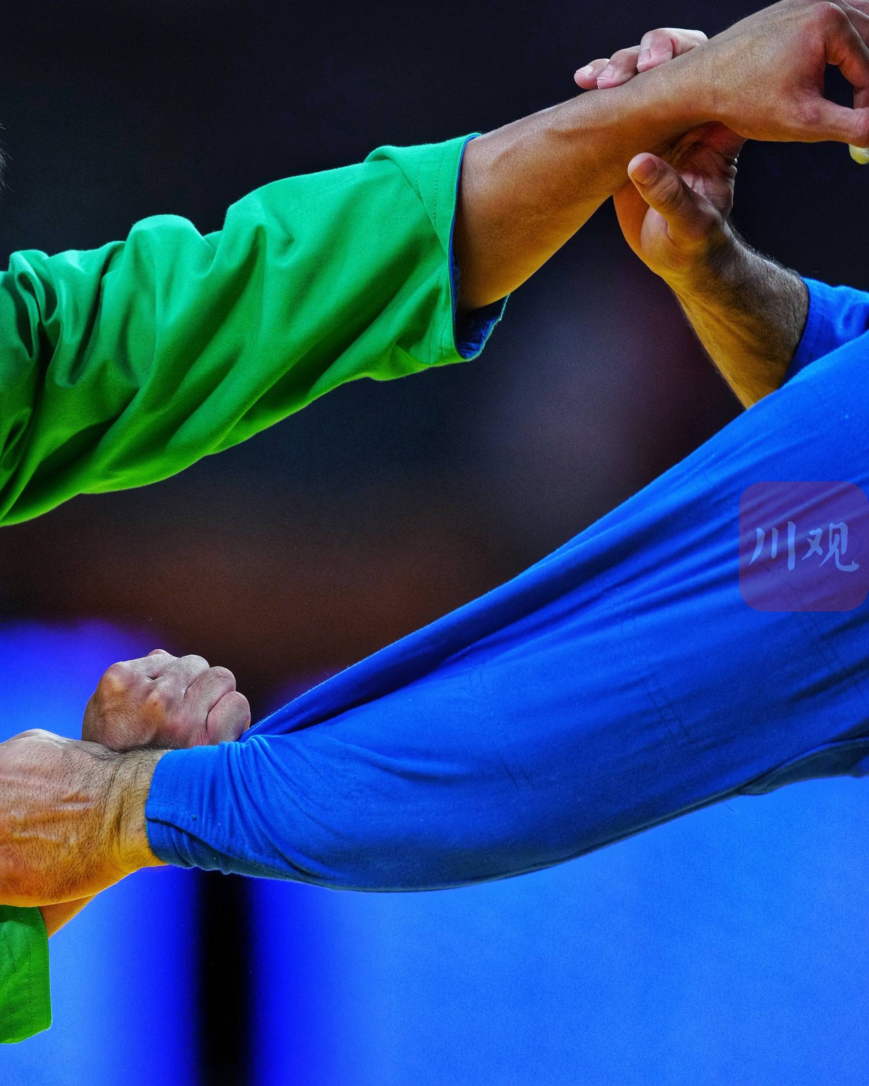 丹东队员在比赛中展现出色发挥 丹东队员在比赛中展现出色发挥