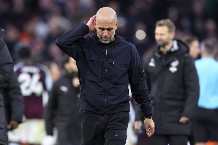 埃梅里准备换帅，调整战术应对新赛季挑战